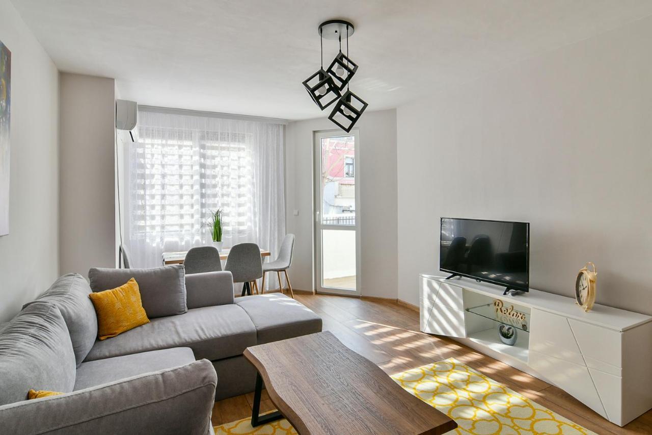 Top Location Flats In Varna Luaran gambar