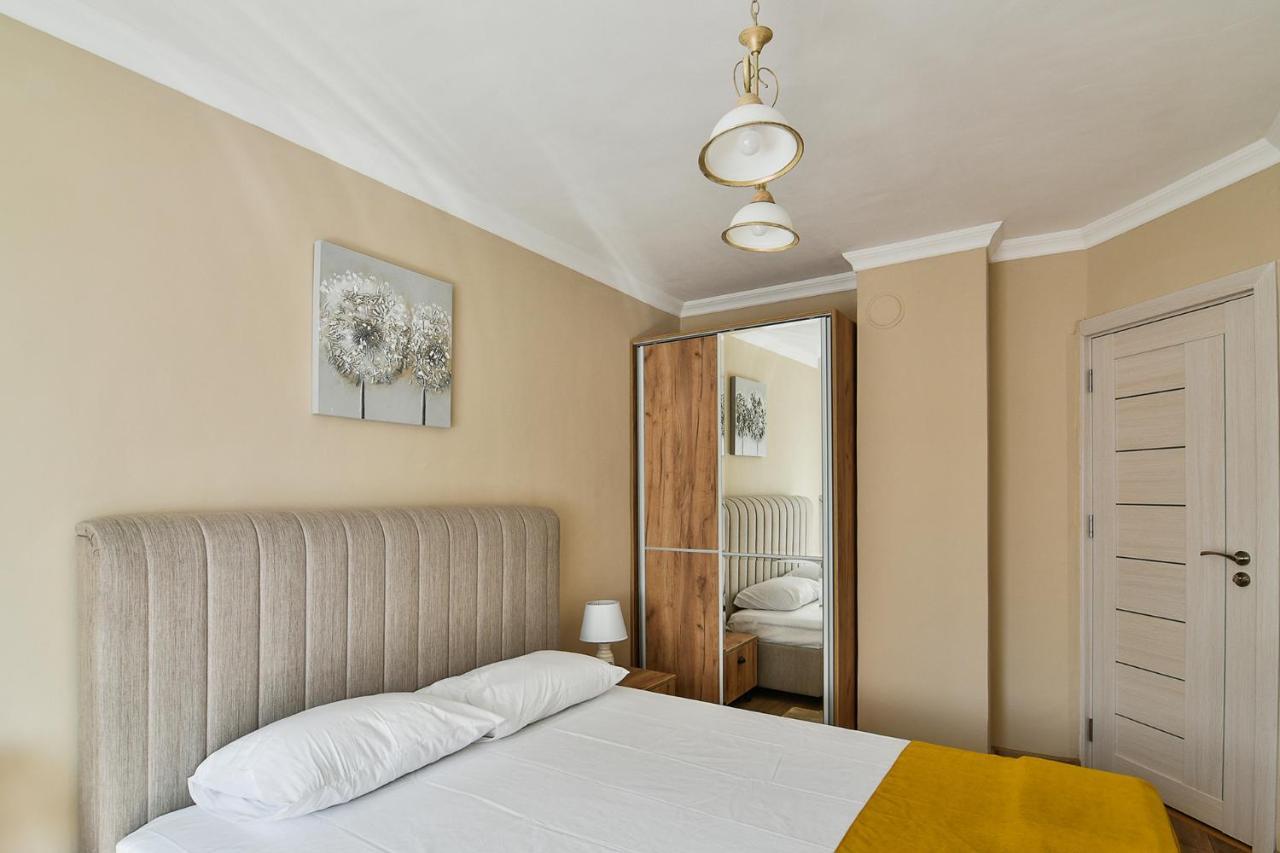 Top Location Flats In Varna Luaran gambar